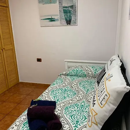 Las Arenas Apartment *