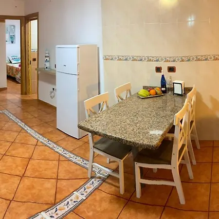 Las Arenas Apartment *