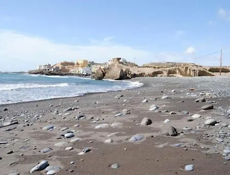 Las Arenas * La Mareta