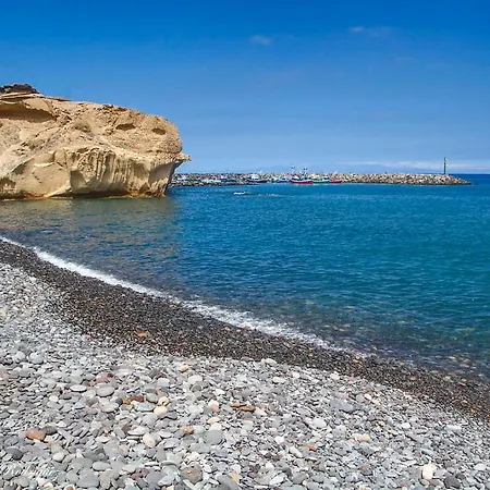 Las Arenas * La Mareta