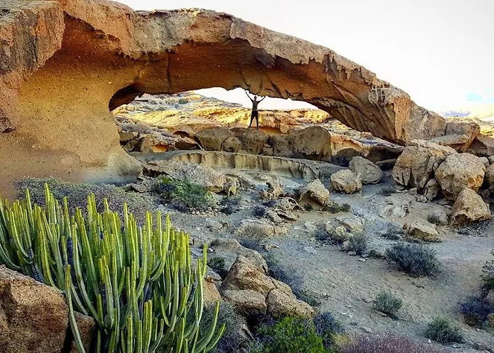 Las Arenas * La Mareta